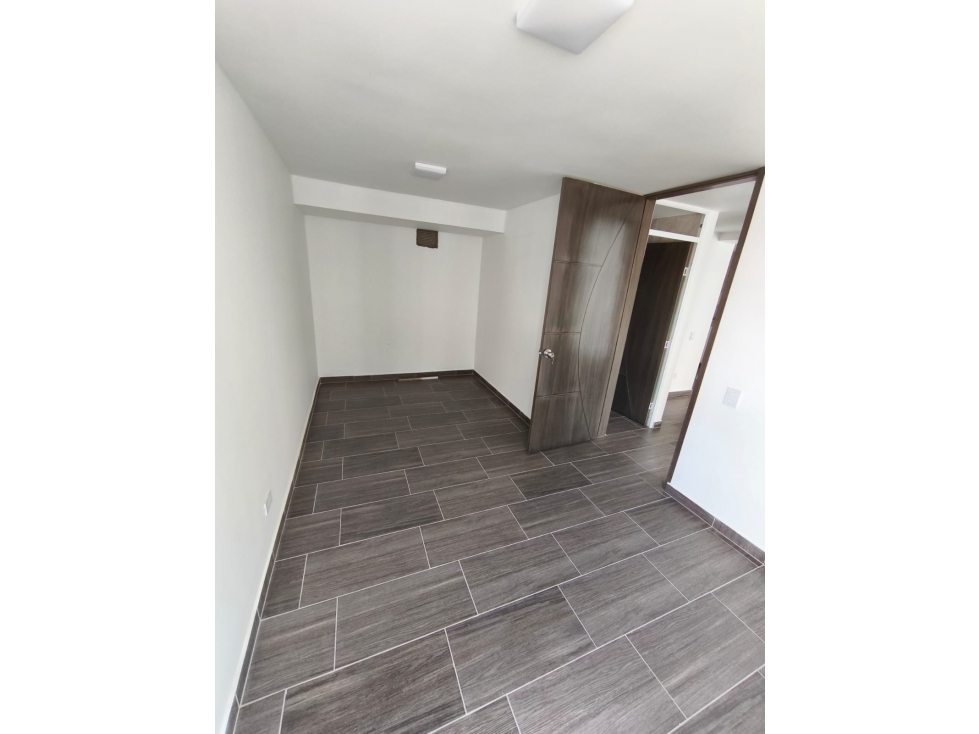 Apartamento en venta en Madelena, Bogotá · foto 4 de 9