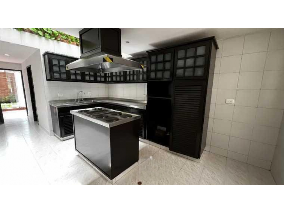 Casa en venta en El Contador, Bogotá · foto 2 de 11