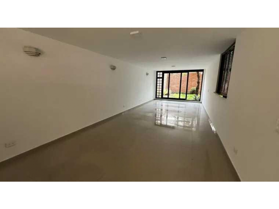 Casa en venta en El Contador, Bogotá · foto 3 de 11