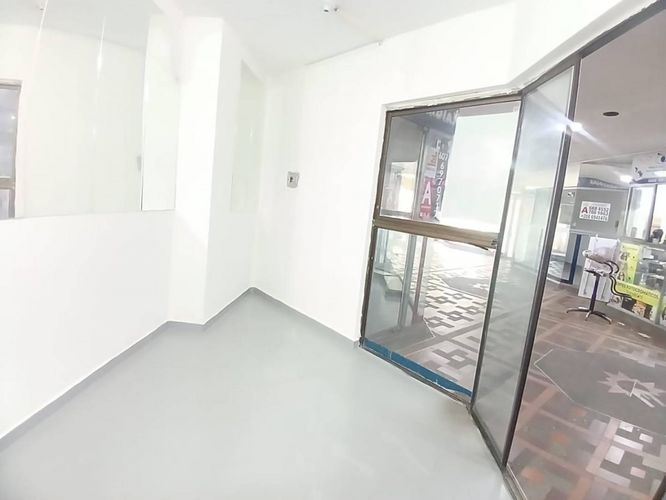 Local en arriendo en Centro, Bucaramanga, 8 m² · foto 6 de 13