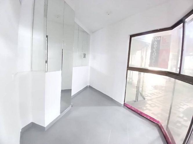 Local en arriendo en Centro, Bucaramanga, 7 m² · foto 7 de 13