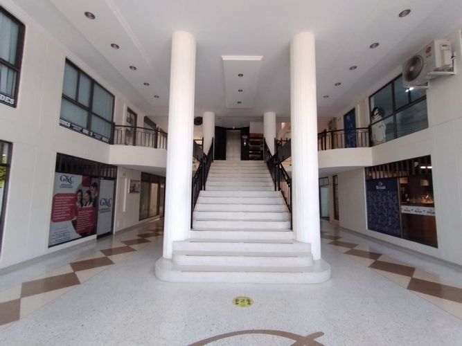 Oficina en arriendo en Garcia Rovira, Bucaramanga, 18 m² · foto 2 de 10