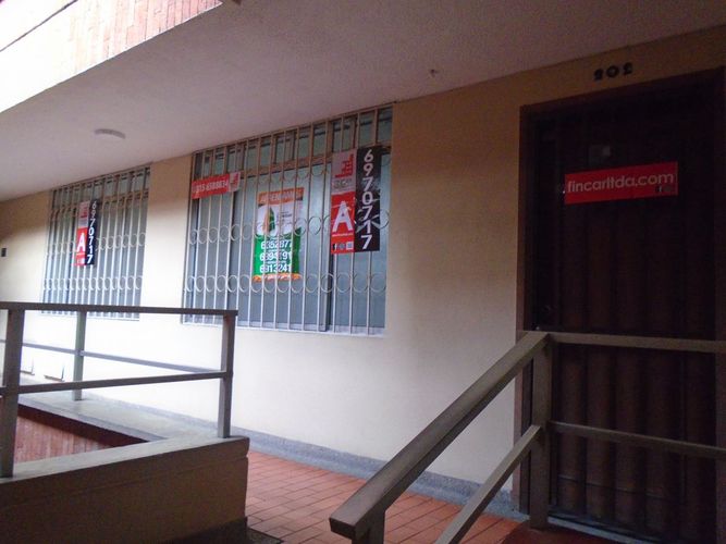 Oficina en arriendo en Antonia Santos Centro, Bucaramanga, 33 m² · foto 3 de 9