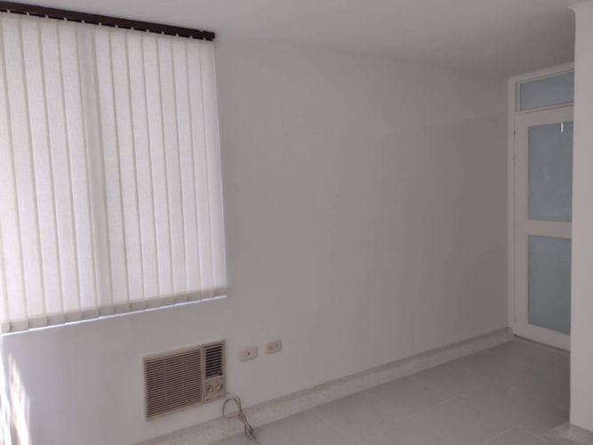 Oficina en arriendo en Sotomayor, Bucaramanga, 21 m² · foto 2 de 15