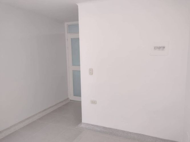Oficina en arriendo en Sotomayor, Bucaramanga, 21 m² · foto 10 de 15