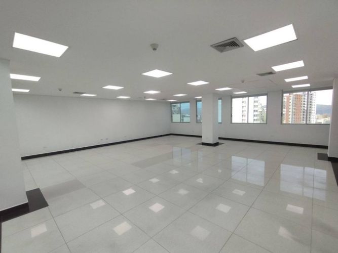 Oficina en arriendo en Mejoras Publicas, Bucaramanga, 105 m² · foto 6 de 10