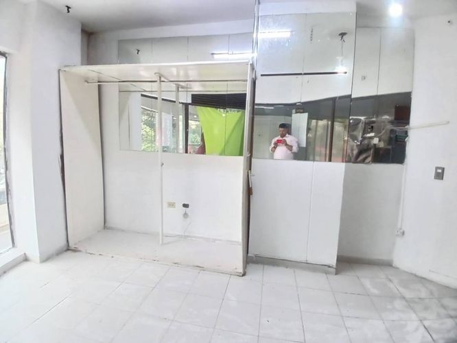 Local en arriendo en Centro, Bucaramanga, 10 m² · foto 7 de 13