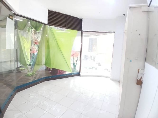 Local en arriendo en Centro, Bucaramanga, 10 m² · foto 9 de 13