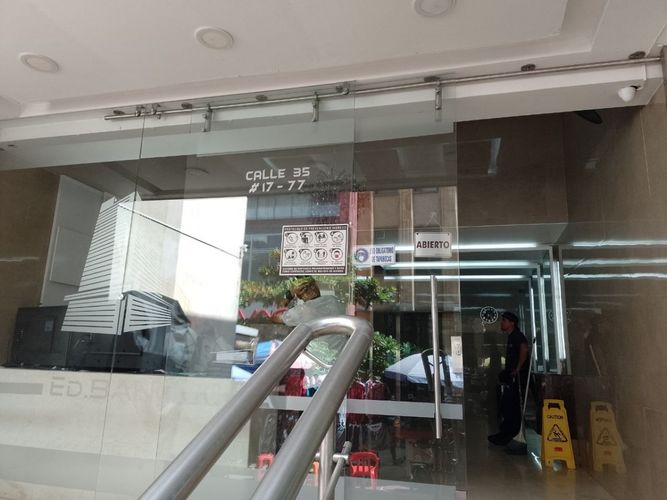 Oficina en arriendo en Centro, Bucaramanga, 56 m² · foto 2 de 21