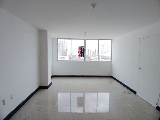 Oficina en arriendo en Centro, Bucaramanga, 25 m² · foto 10 de 13