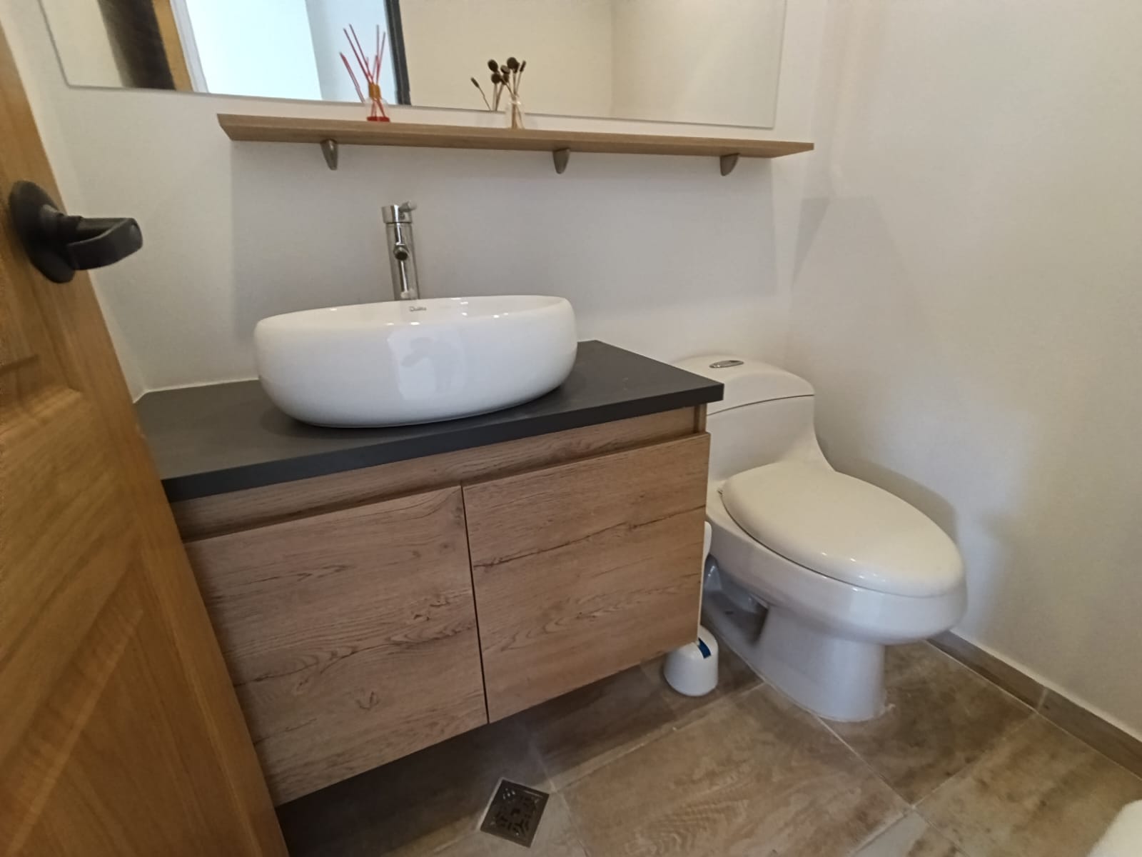 Apartamento en arriendo en Laureles, Medellín · foto 8 de 18