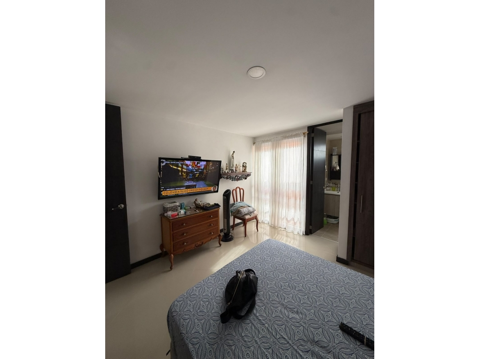 Apartamento en venta en Belen Malibu, Medellín · foto 9 de 12