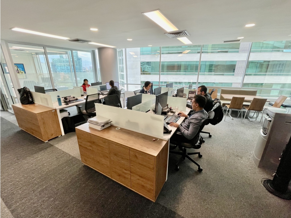 Office for rent in Milla de Oro, Medellín