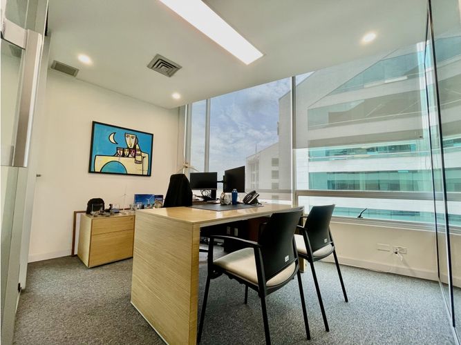 Oficina en arriendo en Milla De Oro, Medellín, 120 m² · foto 8 de 11