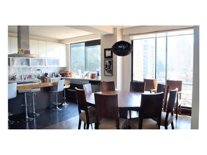Apartamento de 4 alcobas en venta en Los Rosales, Bogotá, 330 m² · foto 3 de 18