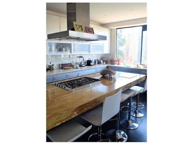 Apartamento de 4 alcobas en venta en Los Rosales, Bogotá, 330 m² · foto 5 de 18