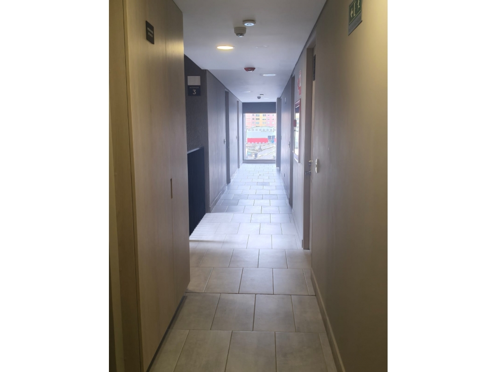 Apartamento en venta en Quinta Paredes, Bogotá · foto 7 de 19
