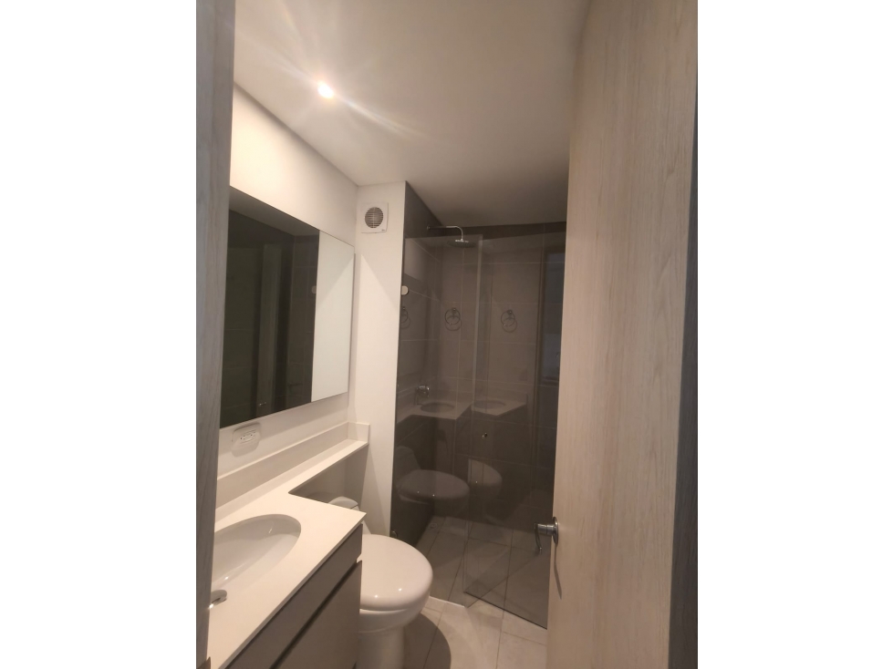Apartamento en venta en Quinta Paredes, Bogotá · foto 8 de 19