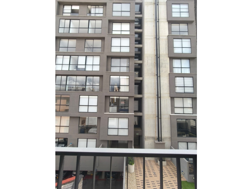 Apartamento en venta en Quinta Paredes, Bogotá · foto 10 de 19