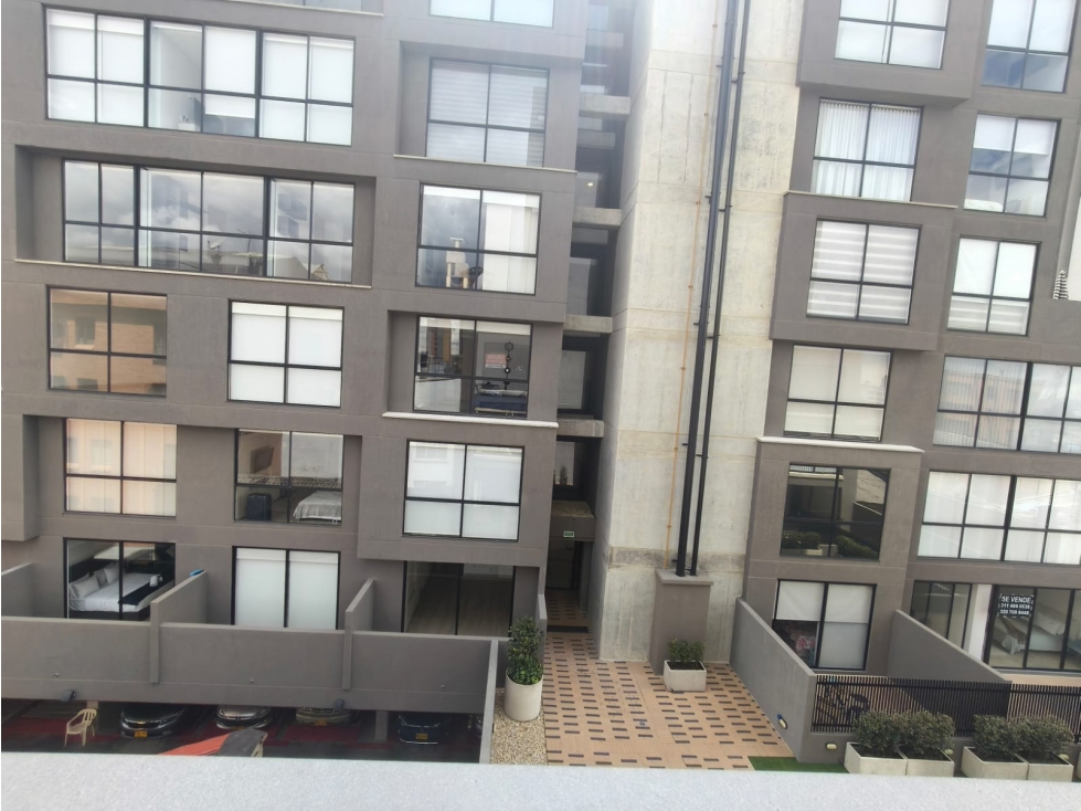 Apartamento en venta en Quinta Paredes, Bogotá · foto 12 de 19