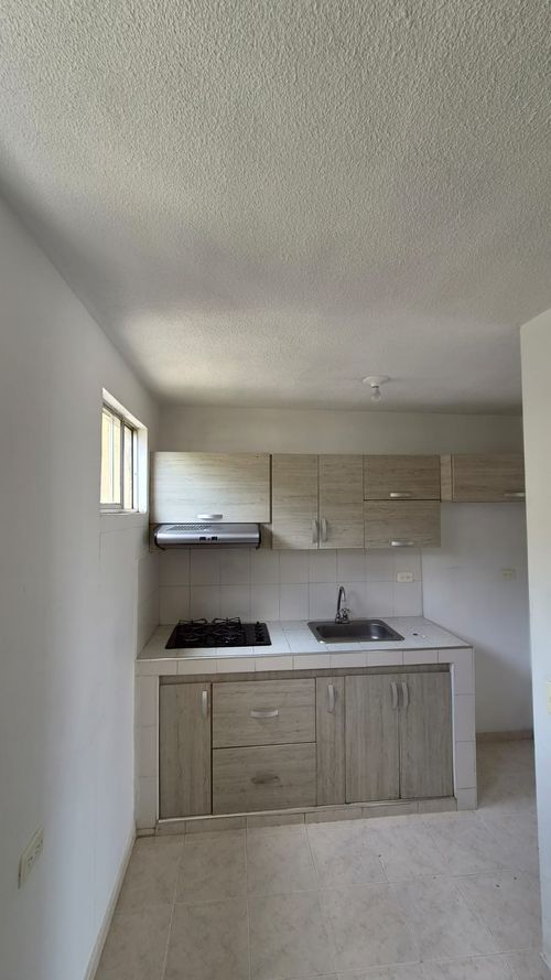 Apartamento de 3 alcobas en venta en Pampa Linda, Cali, 63 m² · foto 8 de 14