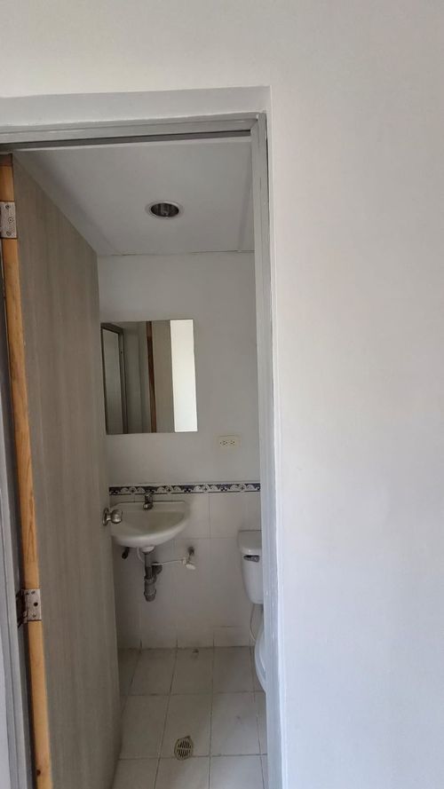 Apartamento de 3 alcobas en venta en Pampa Linda, Cali, 63 m² · foto 11 de 14