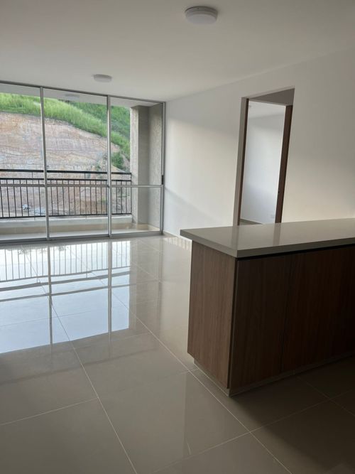 Apartamento de 3 alcobas en venta en Arroyohondo, Yumbo, 70 m² · foto 4 de 20