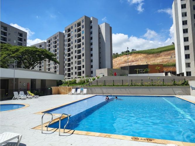 Apartamento de 3 alcobas en venta en Arroyohondo, Yumbo, 70 m² · foto 13 de 20