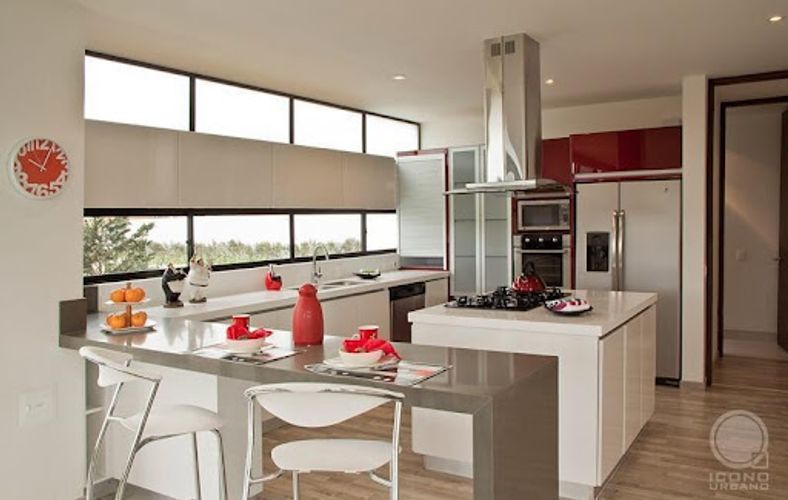 Casa de 4 alcobas en venta en Pueblo Viejo, Cota, 310 m² · foto 16 de 24