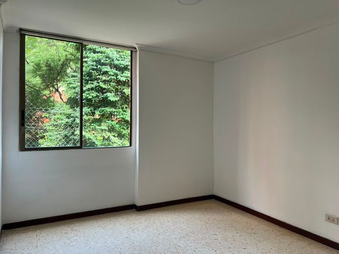Apartamento de 3 alcobas en arriendo en El Poblado, Medellín, 110 m² · foto 13 de 18