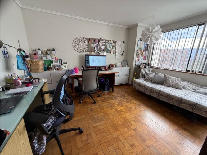Apartamento de 4 alcobas en venta en Los Balsos, Medellín, 242 m² · foto 8 de 14