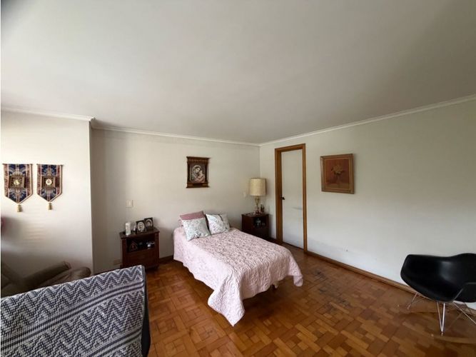 Apartamento de 4 alcobas en venta en Los Balsos, Medellín, 242 m² · foto 11 de 14