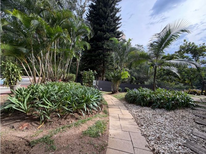 Apartamento de 4 alcobas en venta en Los Balsos, Medellín, 242 m² · foto 14 de 14