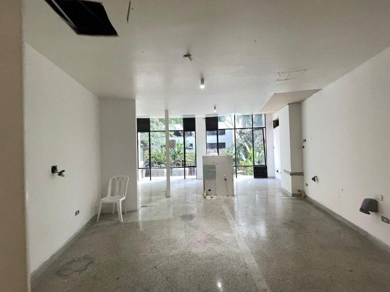 Oficina en arriendo en El Poblado, Medellín, 138 m² · foto 8 de 14