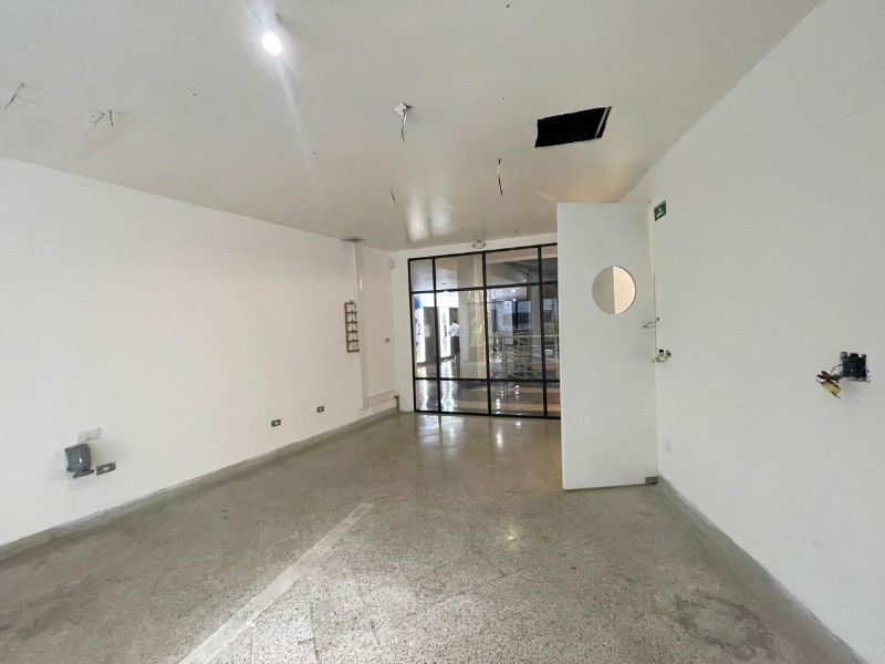Oficina en arriendo en El Poblado, Medellín, 138 m² · foto 10 de 14