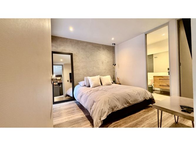 Apartamento de 1 alcoba en venta en La Florida, Medellín, 63 m² · foto 11 de 16