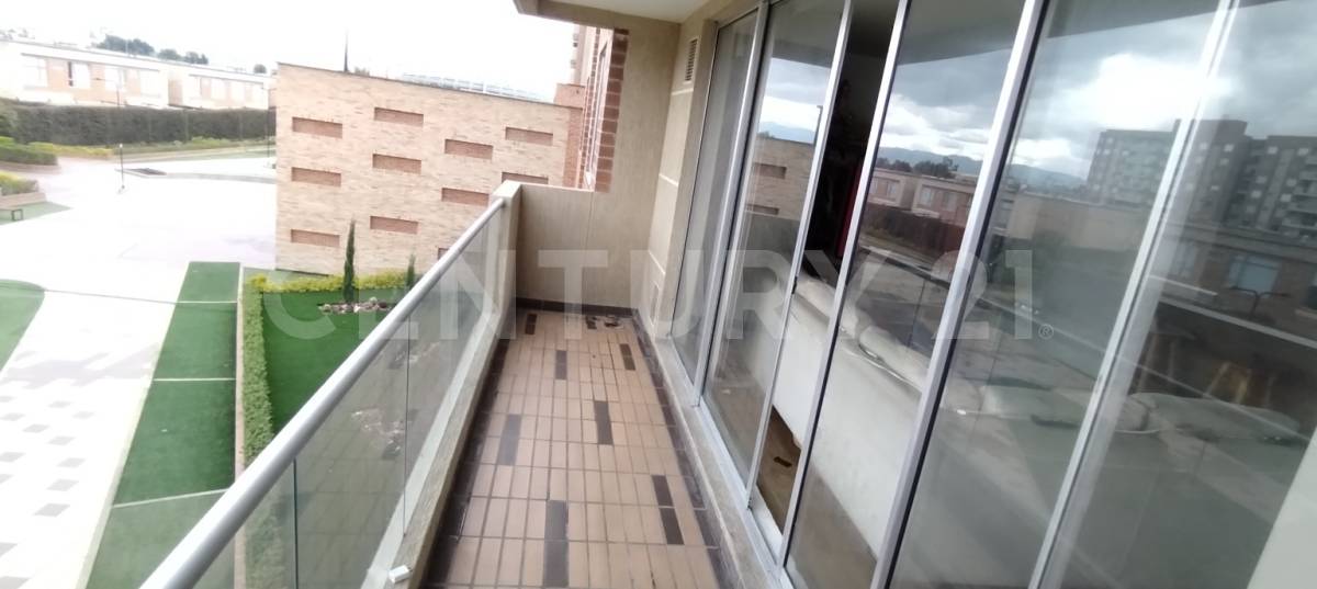 Apartamento en venta en Cr Reserva Del Sol, Mosquera · foto 4 de 20