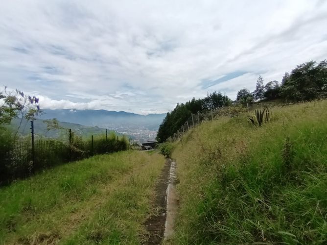 Lote en venta en Escobero, Envigado, 2257 m² · foto 12 de 23