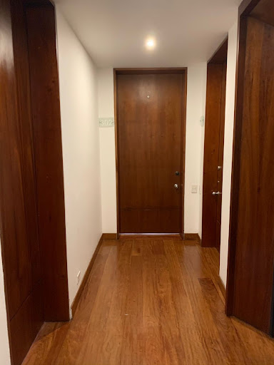 Apartamento en venta en Los Rosales, Bogotá · foto 2 de 24