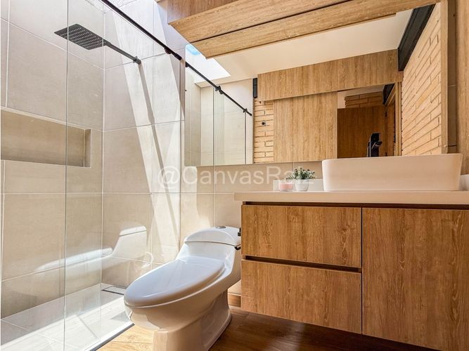 Casa de 4 alcobas en venta en Llano Grande, Rionegro, 300 m² · foto 5 de 10