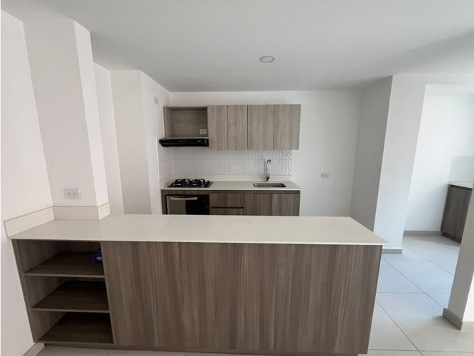 Apartamento de 2 alcobas en arriendo en San Diego, Medellín, 70 m² · foto 3 de 24