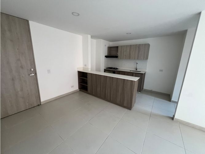 Apartamento de 2 alcobas en arriendo en San Diego, Medellín, 70 m² · foto 4 de 24