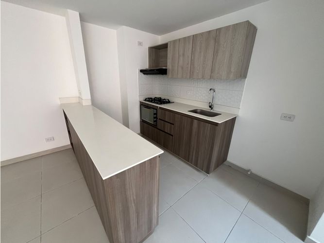Apartamento de 2 alcobas en arriendo en San Diego, Medellín, 70 m² · foto 5 de 24