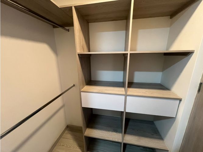 Apartamento de 2 alcobas en arriendo en San Diego, Medellín, 70 m² · foto 13 de 24