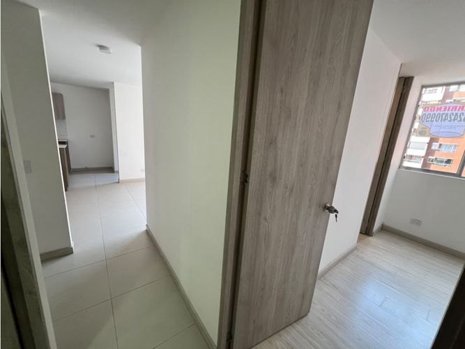 Apartamento de 2 alcobas en arriendo en San Diego, Medellín, 70 m² · foto 21 de 24