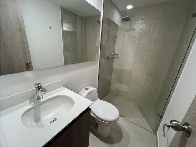 Apartamento de 2 alcobas en arriendo en San Diego, Medellín, 70 m² · foto 23 de 24