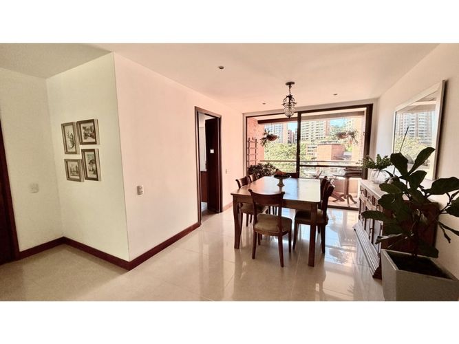 Apartamento de 3 alcobas en venta en San Lucas, Medellín, 160 m² · foto 7 de 24