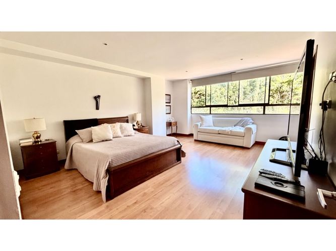 Apartamento de 3 alcobas en venta en San Lucas, Medellín, 160 m² · foto 14 de 24