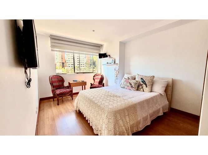Apartamento de 3 alcobas en venta en San Lucas, Medellín, 160 m² · foto 19 de 24