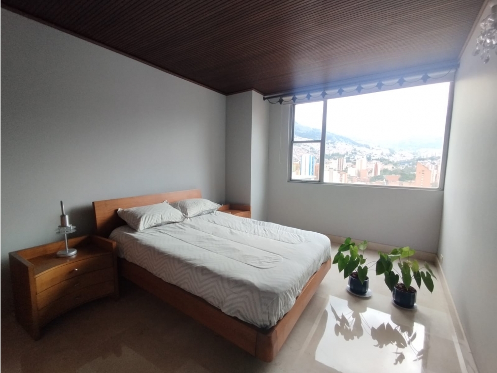 Apartamento en venta en La Candelaria, Medellín · foto 18 de 24